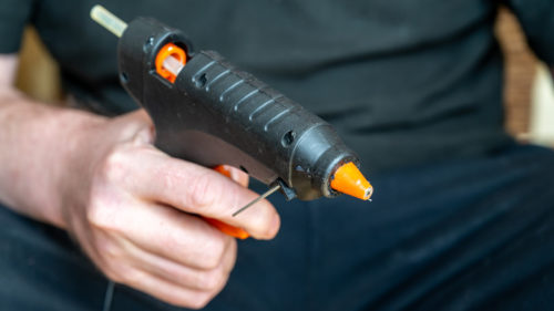 Can You Really Use A Hot Glue Gun To Clean Out Your Phone’s USB Port?
