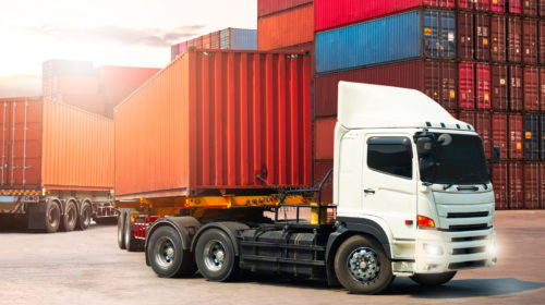 Why Do Most European Semi-Trucks Have Flat Noses? (But American Trucks Don’t)