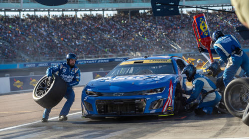 The Secret Behind The 10-Second Tire Change In NASCAR Pit Stops