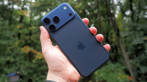 The iPhone 17 Pro Max Isn’t Skinny Like Air, Or Affordable Like 17, But That Doesn’t Matter