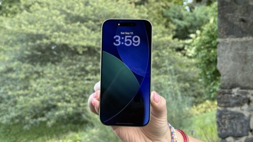 iOS 26.1 should make it harder to sleep through your alarms