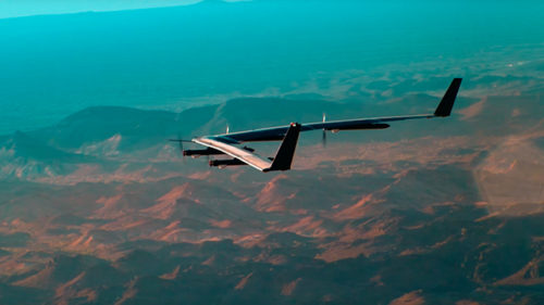 Facebook’s internet beaming drone just completed its first test flight