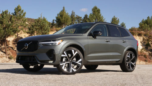 Volvo’s Most Affordable 2026 XC60 Does One Thing, And It Does It Well