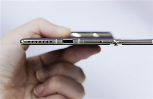 The Real Device of Huawei Mate70 Air makes its debut: a 6.9-inch wide aspect ratio screen