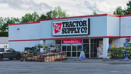 Yes, You Can Refill Your Propane Tank At Tractor Supply — But There’s A Catch