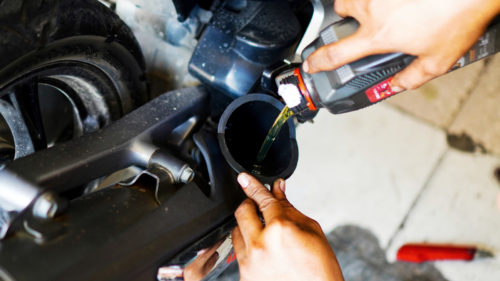 Should You Change Your Motorcycle’s Oil Before Winter Storage?