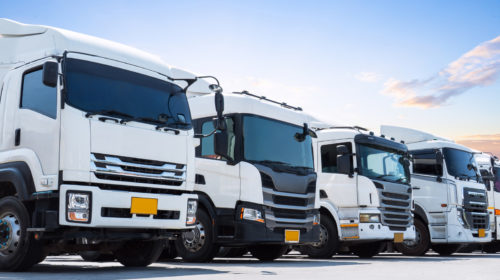 The Biggest Differences Between US & European Semi-Trucks, Explained