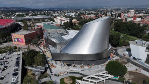 The Space Shuttle Endeavour Has A Futuristic New Home