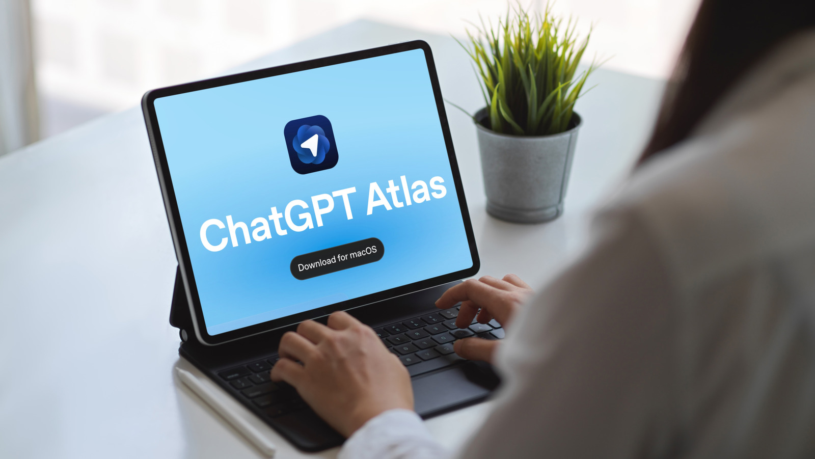 OpenAI’s ChatGPT Browser Remembers Everything You Do. Are You Really Okay With That?