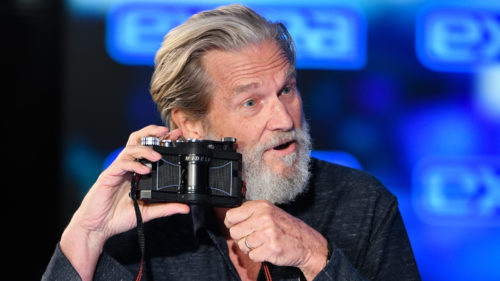 This Camera Tech Disappeared Two Decades Ago – Now Jeff Bridges Is Bringing It Back