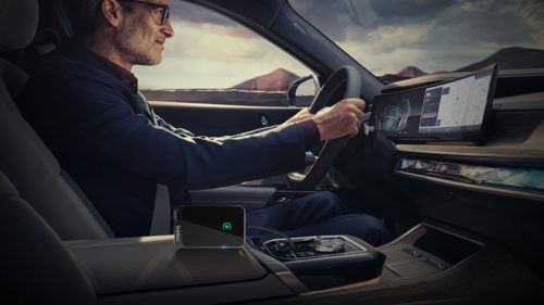 This Cheap CarPlay Adapter Has Over 3K 5-Star Reviews – Here’s What Users Say About It