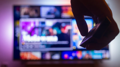 5 Hidden Things Your Smart TV Can Do That Most People Miss