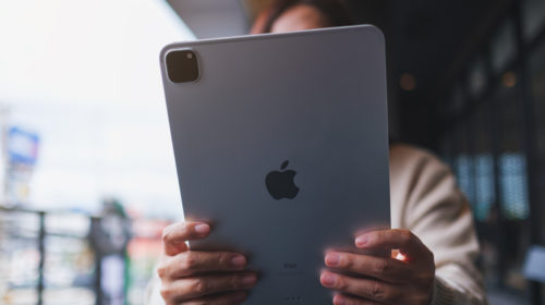 Retailer Accidentally Sells iPads For Dollars, Begs Customers For Returns