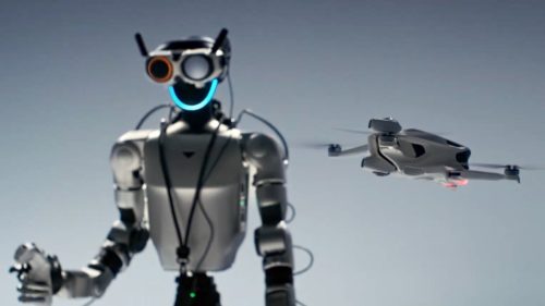 Drone maker lets robot fly drone to prove it’s easy to use and scare the heck out of us