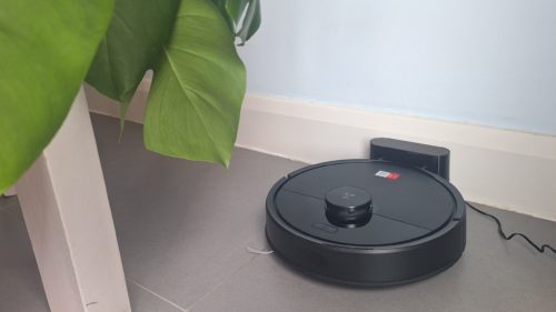 Should I buy a cheap robot vacuum in the Black Friday sales? Here’s my take, as a professional reviewer