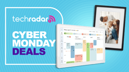 These Skylight digital calendar and photo frame Cyber Monday deals are so good, I might ditch my Amazon Echo Show