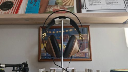 Meze Audio 99 Classics 2nd Gen review: walnut-cupped wired headphone beauties that upgrade the OG model