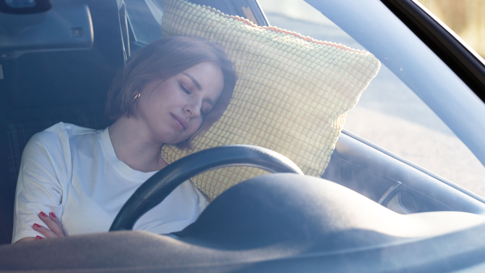 Can You Legally Sleep In Your Car At Florida Rest Stops? Here’s What The Law Says