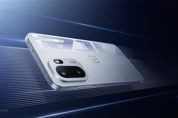 Oneplus Turbo is here: A custom 165Hz BOE flagship screen, the only one in its class