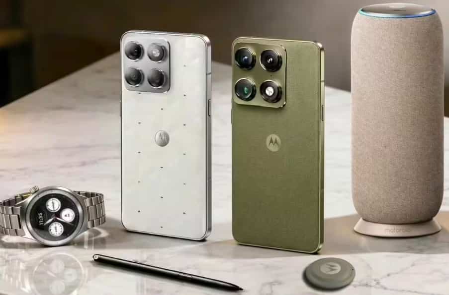 New renderings of Motorola Signature phone are released, featuring support for a stylus