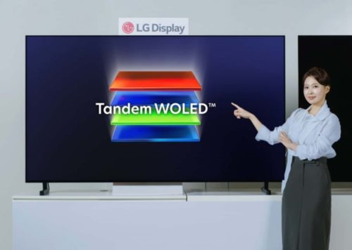 LG Display makes debut at CES 2026: 33-inch automotive OLED flexible “scrolling screen”, 51-inch ultra-wide full-width panel