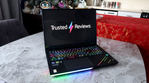 Acer Predator Helios 18 AI Review