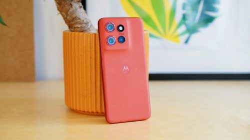 Motorola Edge 60 Neo Review: Affordable and dependable