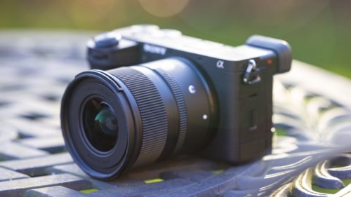 C review: a perfectly portable prime with a fast aperture for city and night shots