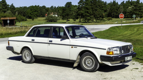 5 Cars That Outlived Their Replacements