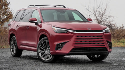 5 Ways Lexus’ 2026 TX 550h+ Earns Its Luxury Price (And Where It Struggles)