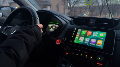 3 Popular Apps You Still Can’t Use With Apple CarPlay