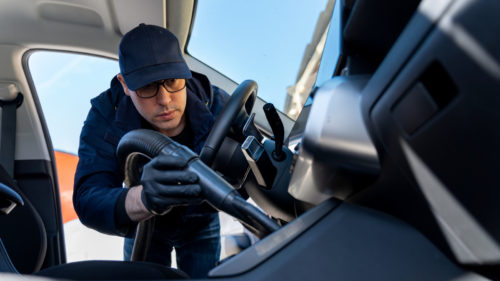 5 Of The Best Vacuums For Detailing Your Car