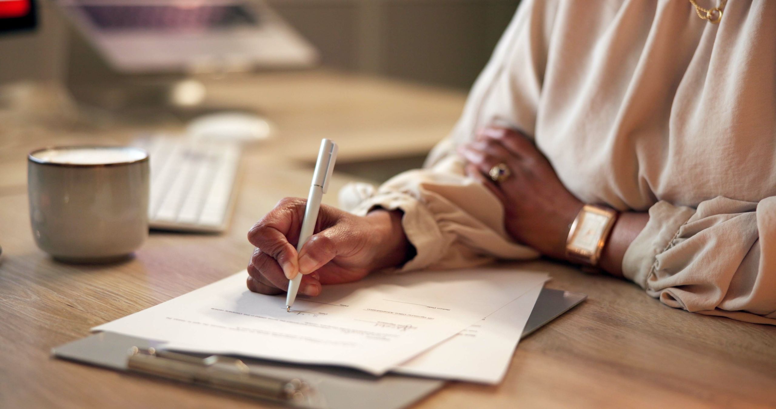 Docusign wants to use AI to turn your complex contracts into plain English