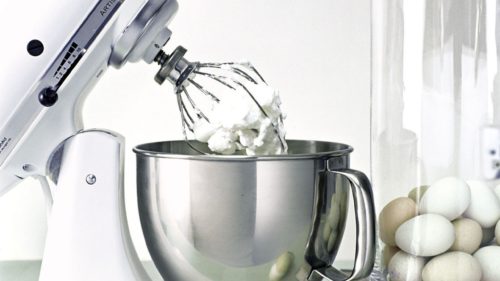 Looking for a great deal on a KitchenAid mixer this Presidents’ Day? Skip the sales and get an officially refurbished one half price instead