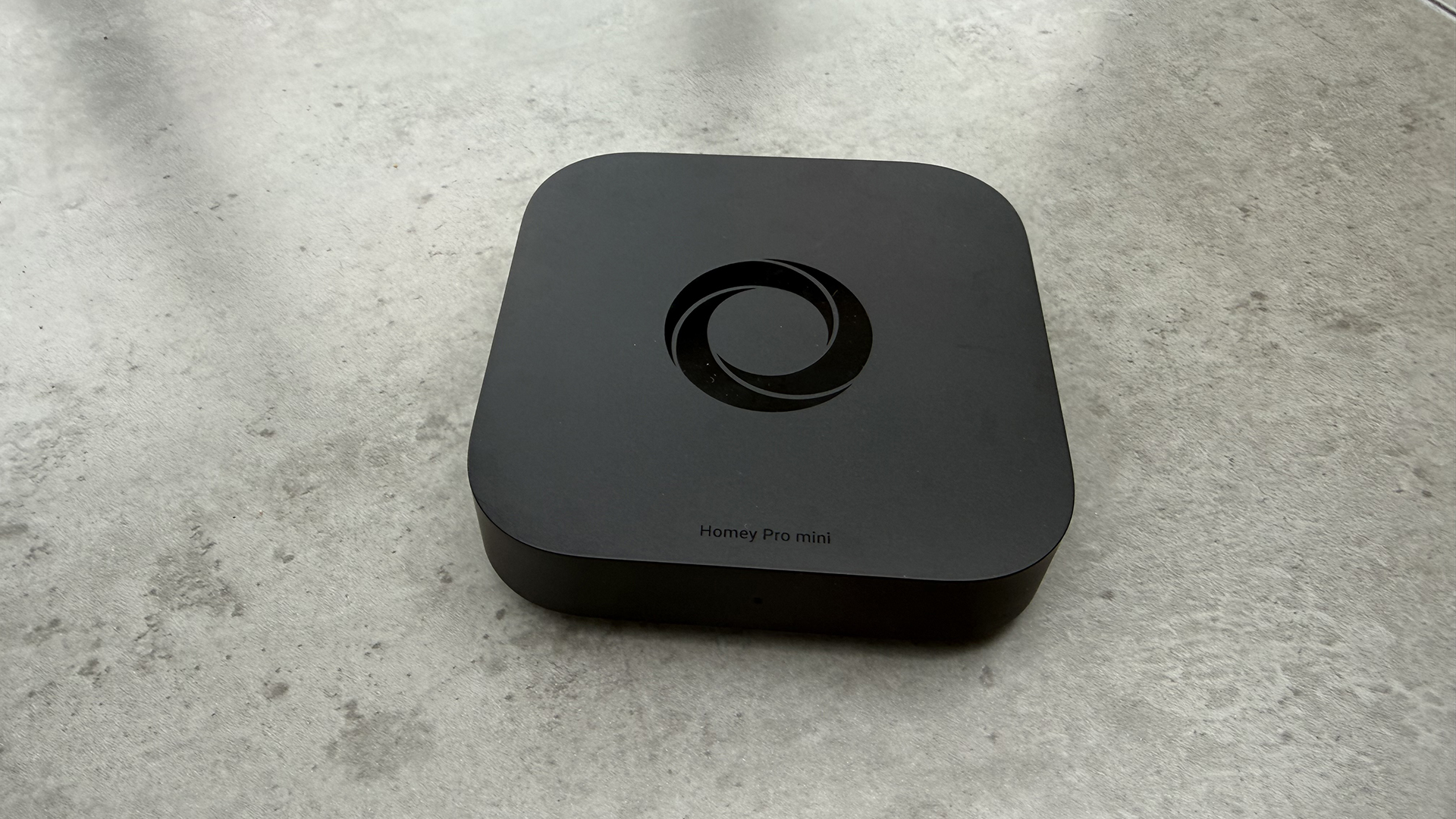 Homey Pro Mini Review: A powerful smart home system for the masses