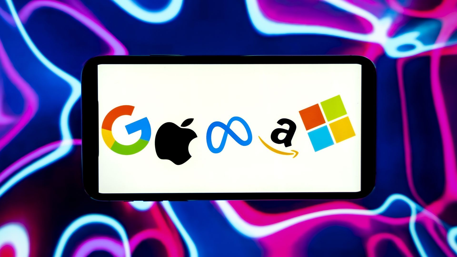 Brits are turning their backs on US Big Tech — and looking to Europe for privacy
