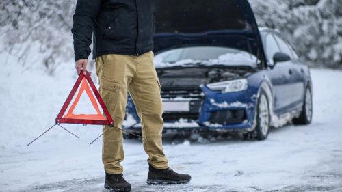 5 Car Repairs You Probably Shouldn’t Do On The Side Of The Road