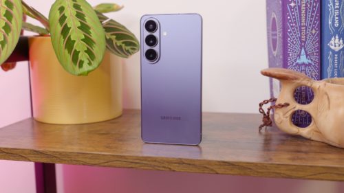 Samsung Galaxy S26 Review: Emperor’s new clothes