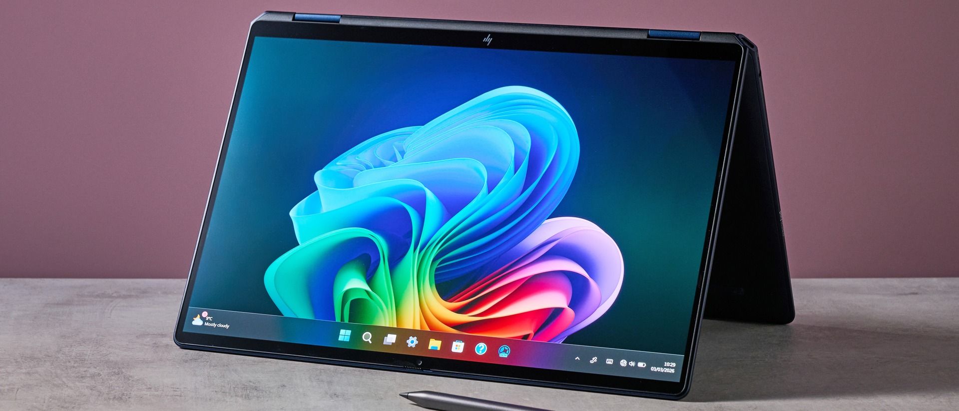 HP OmniBook Ultra Flip 14 review: a remarkably thin 2-in-1 with a dazzling display