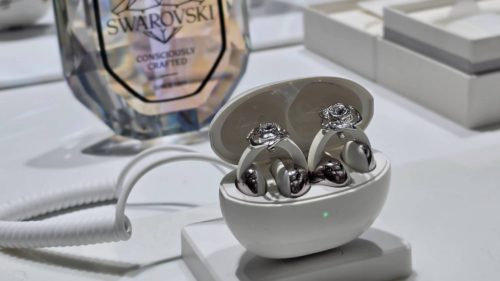 TCL’s Swarovski crystal open earbuds are the kitschiest thing I’ve seen in ages — but they might just end up being very good