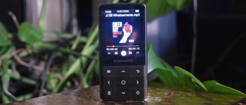 I tested this super-cheap MP3 player for a month, and I’m surprised to say it quickly became my go-to music source