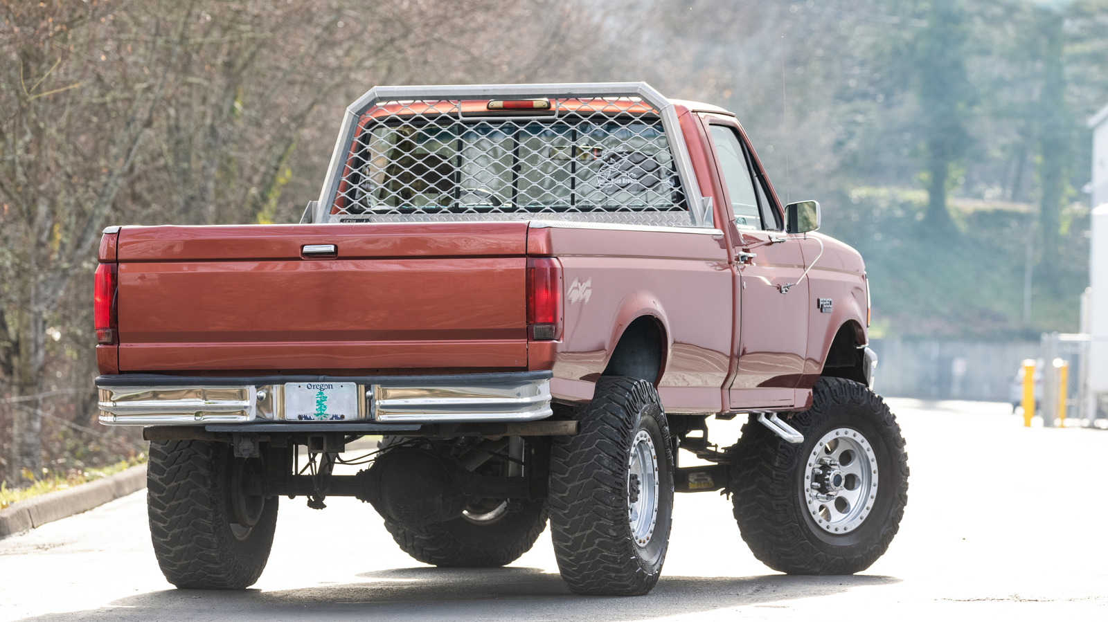 5 Things You Should Know Before Adding Bigger Tires To Your Truck