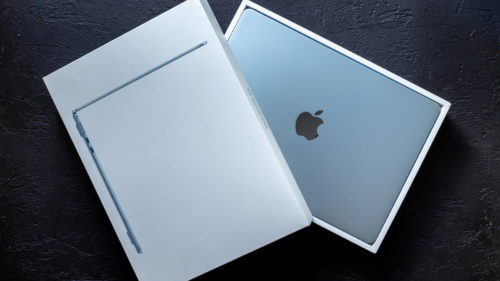 Does A MacBook Pro Last Longer Than A MacBook Air?