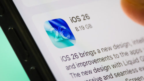 5 Of Reddit’s Funniest iOS 26 Roasts (And 5 Fixes For The Issues That Sparked Them)