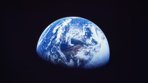 An Entire Ocean Could Be Trapped In Rock 400 Miles Below Your Feet