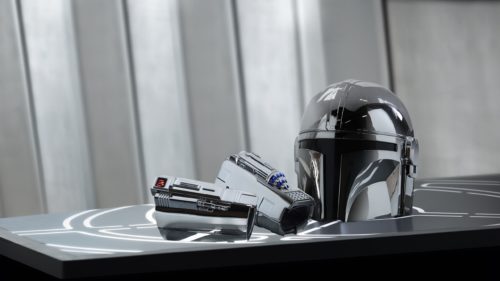 Exclusive: BDX Droid figures, a talking Mandalorian, and more Star Wars toys are landing at Disney Store for May the 4th