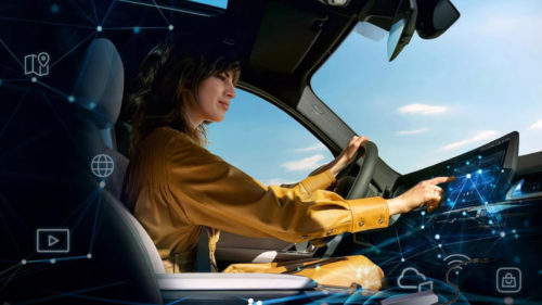 4 New Gadgets For Your Car’s Dashboard That Outshine Built-In Tech