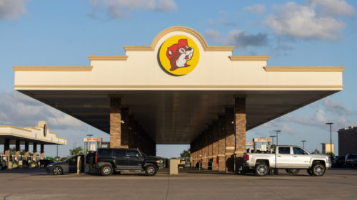 A Buc-Ee’s Near You May Have New Rules For Buying Gas – What To Know Before You Pump