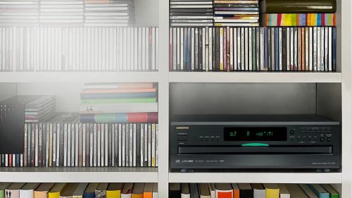 A Japanese Hi-Fi Brand Just Made Its Retro-Style CD Player Way More Affordable