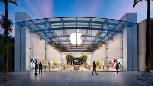 Apple was dying by the end of the 90s, but then it opened its first ever Apple Store 25 years ago – and the rest is history